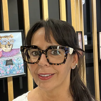 Sonia, Óptica Erandio